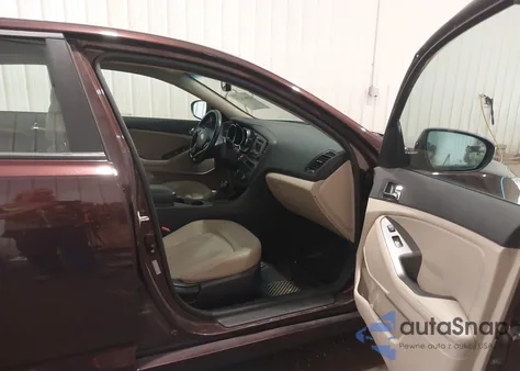 2011 Kia Optima Ex z USA, uszkodzony, nr VIN KNAGN4A79B5075916